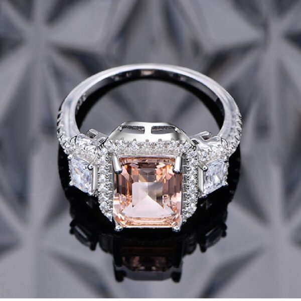 Luxury Emerald Cut Cubic Zirconia S925 Ring