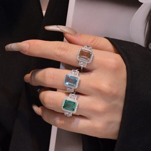 Luxury Emerald Cut Cubic Zirconia S925 Ring
