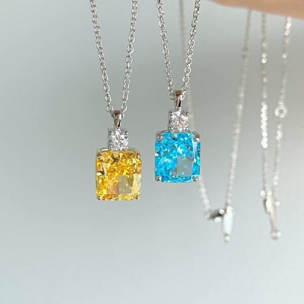 S925 Fashion Starlight Perfume Bottle Pendant Necklace