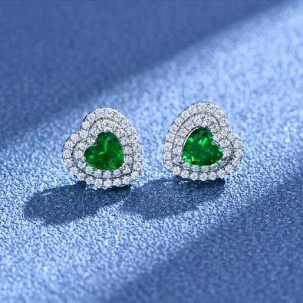 S925 Halo Heart Green 5A Zirconia Stud Earrings