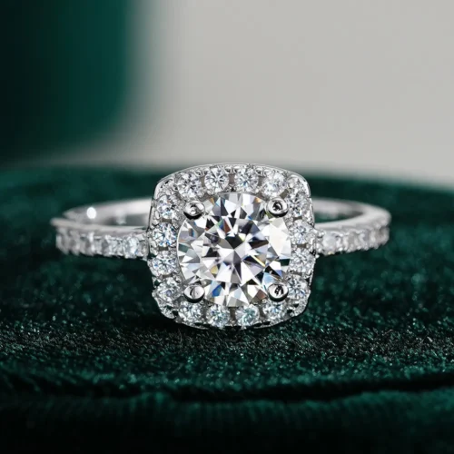 1 Carat Round Moissanite Halo Ring
