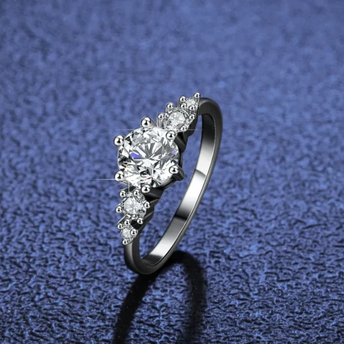 1 Carat Round Moissanite Ring With Side Stone